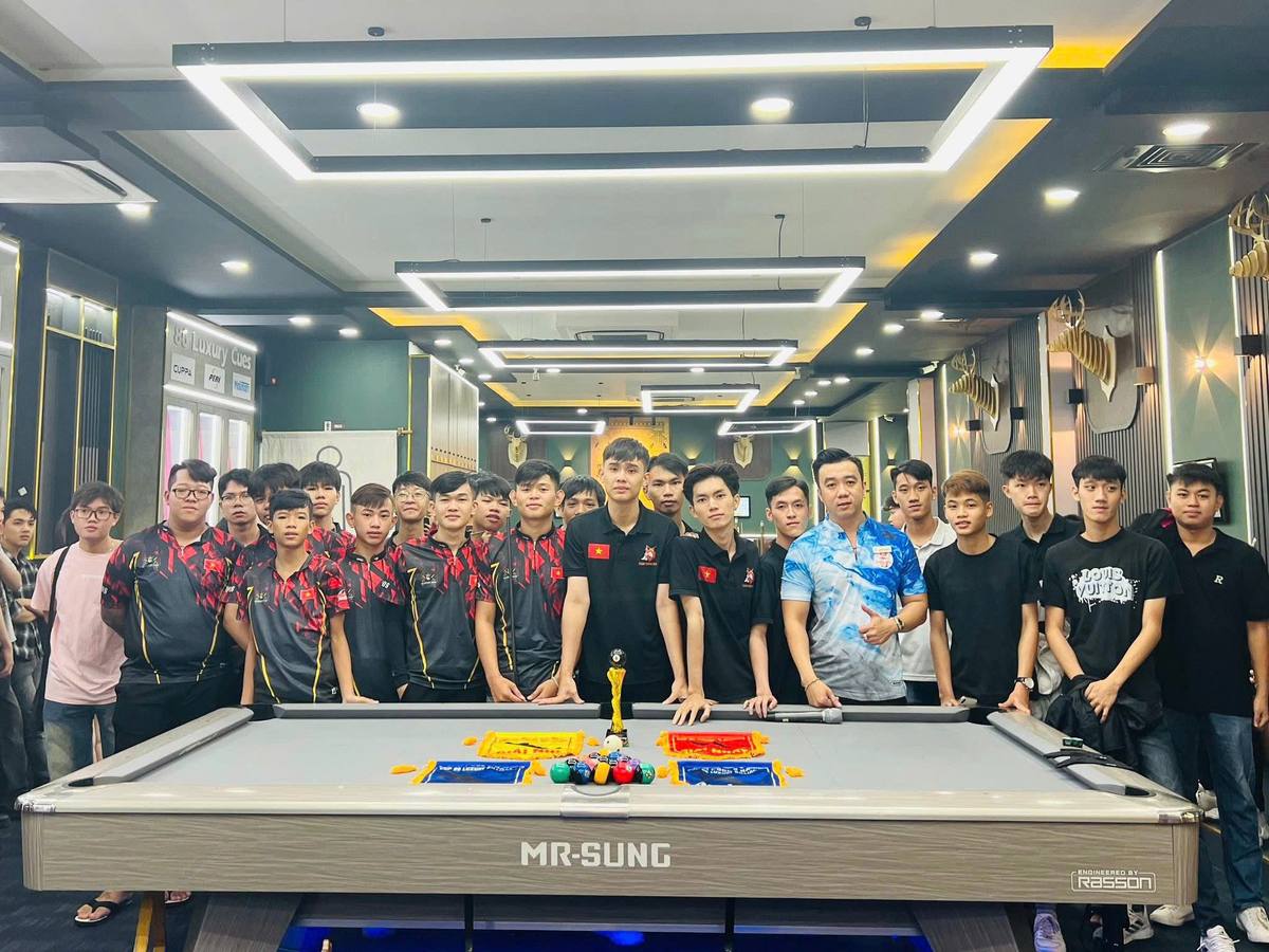 Giải đấu Pool — 86 Luxury Billiards 4