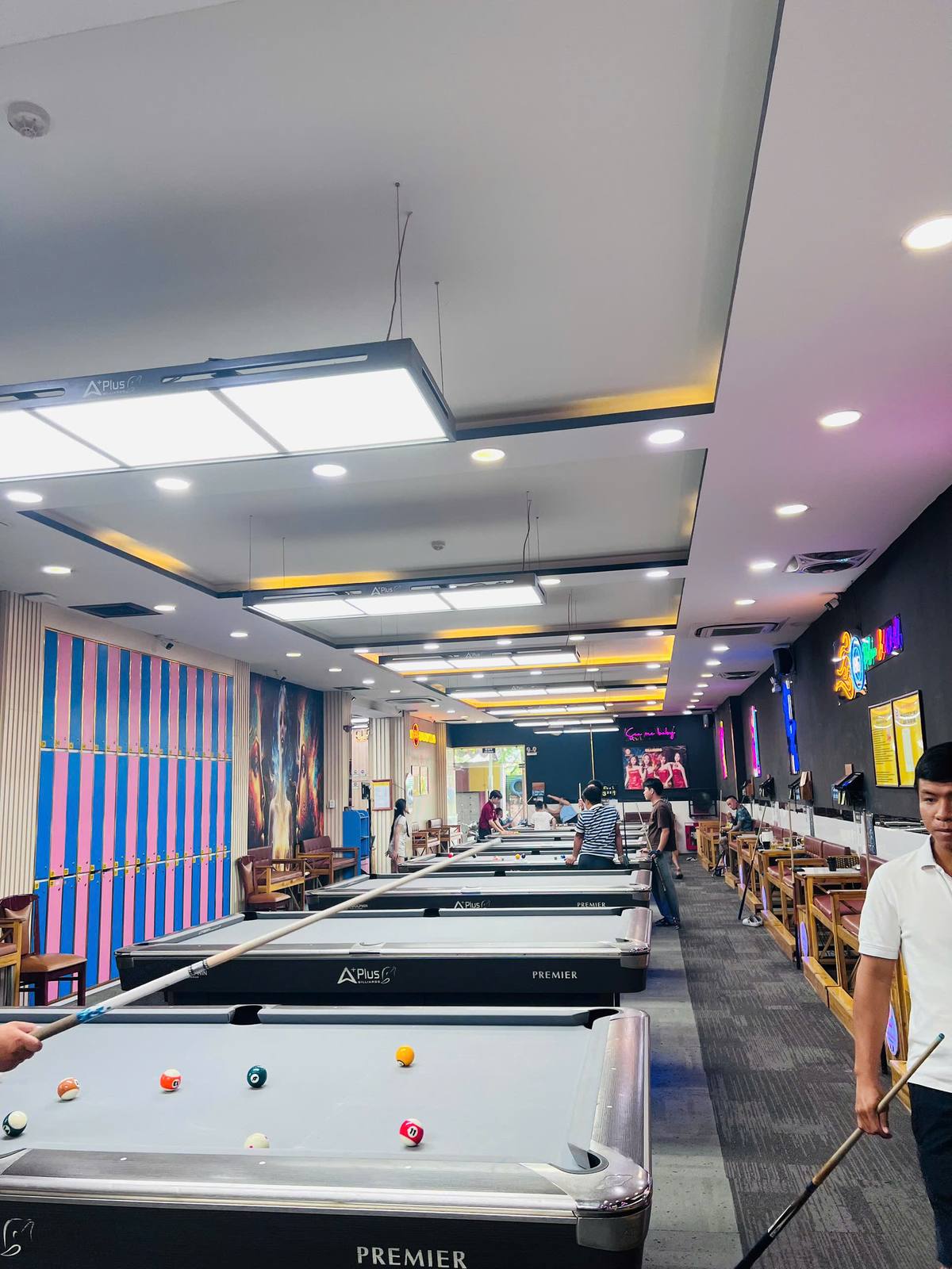 Khu Arena — 86 Luxury Billiards 2
