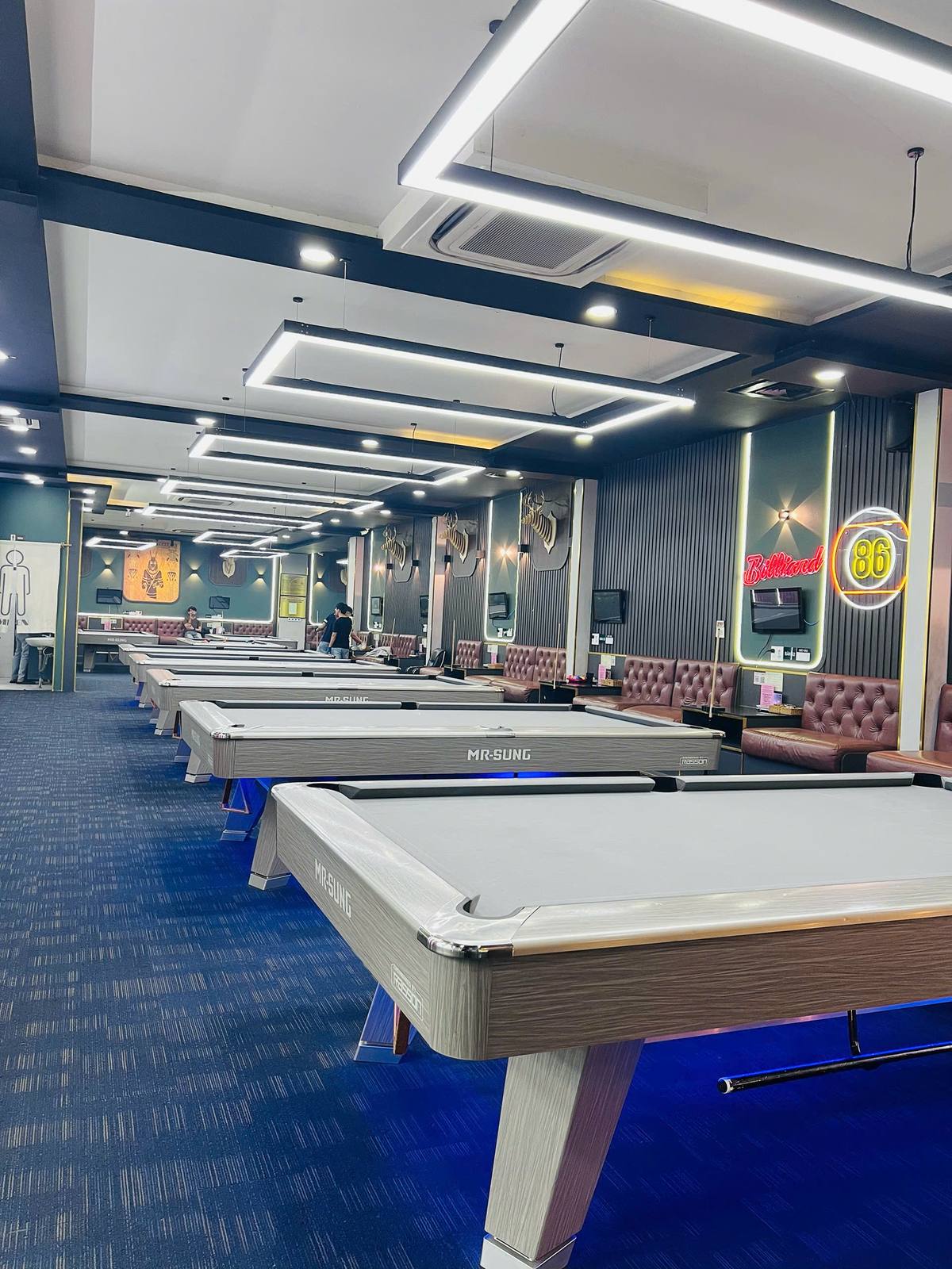 Khu Mr. Sung — 86 Luxury Billiards 5